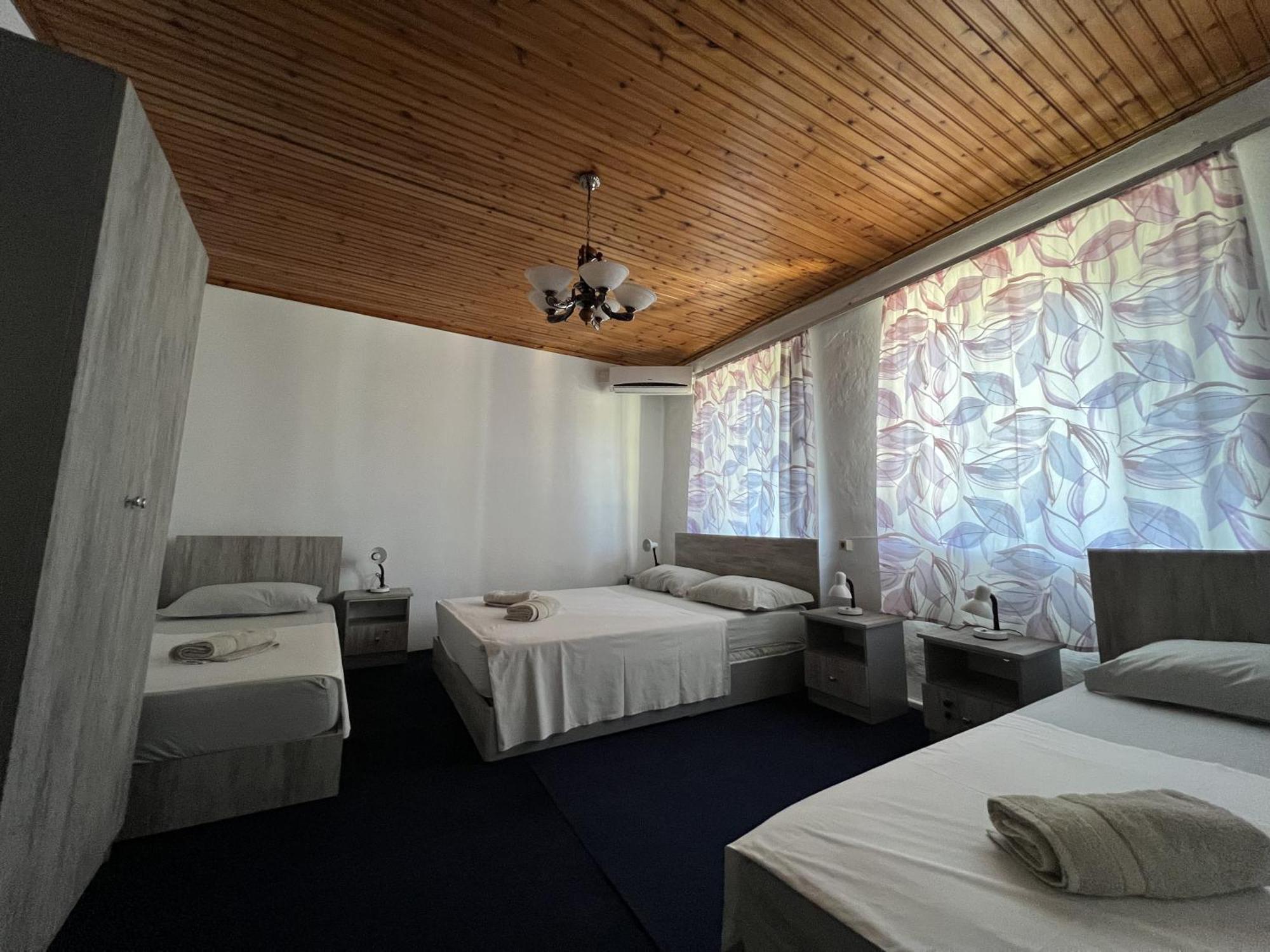 Onetwosleep Guesthouse شكودر المظهر الخارجي الصورة